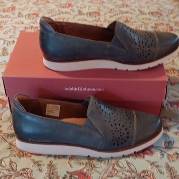 NEW Cobb Hill Laci Slip-On - Picture 2 of 10